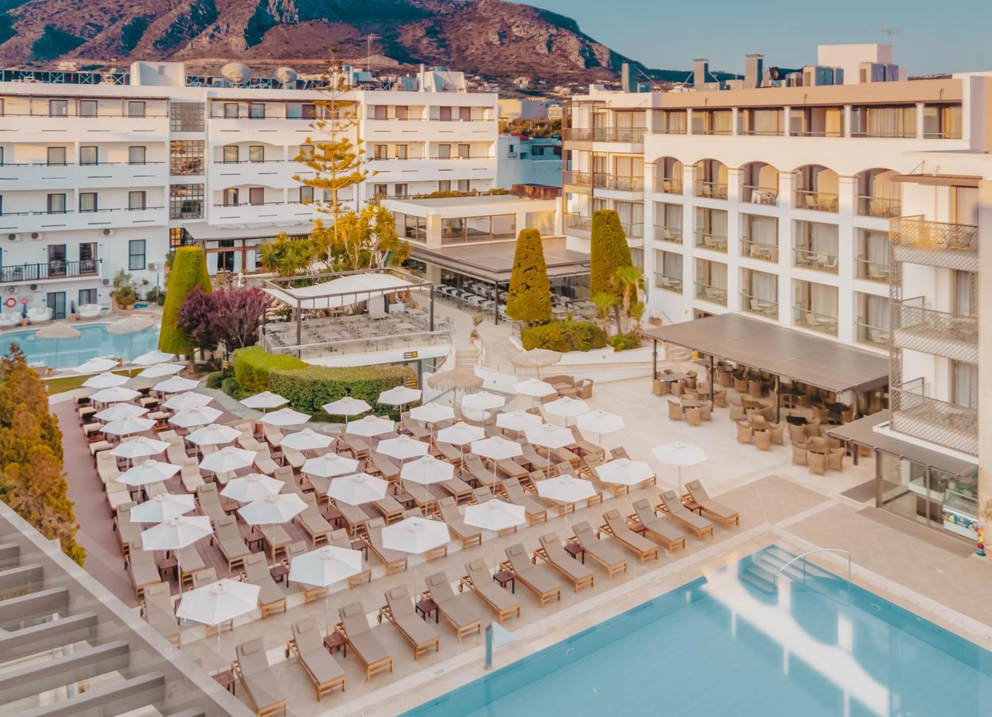 Albatros Spa & Resort Hotel Hersonissos  Esterno foto
